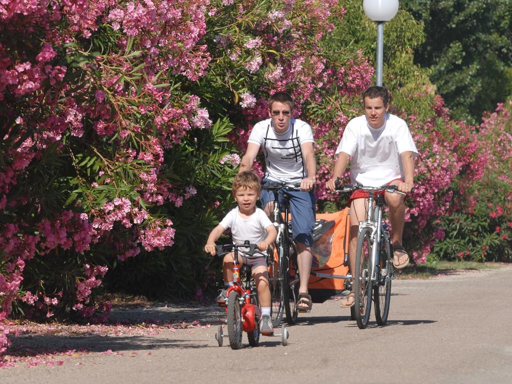 Camping Officiel Siblu Le Montourey Frejus Luaran gambar