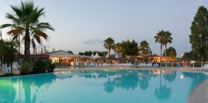 Camping Officiel Siblu Le Montourey Frejus Luaran gambar